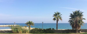 Отель Residence Acapulco  Вильнев-Лубе